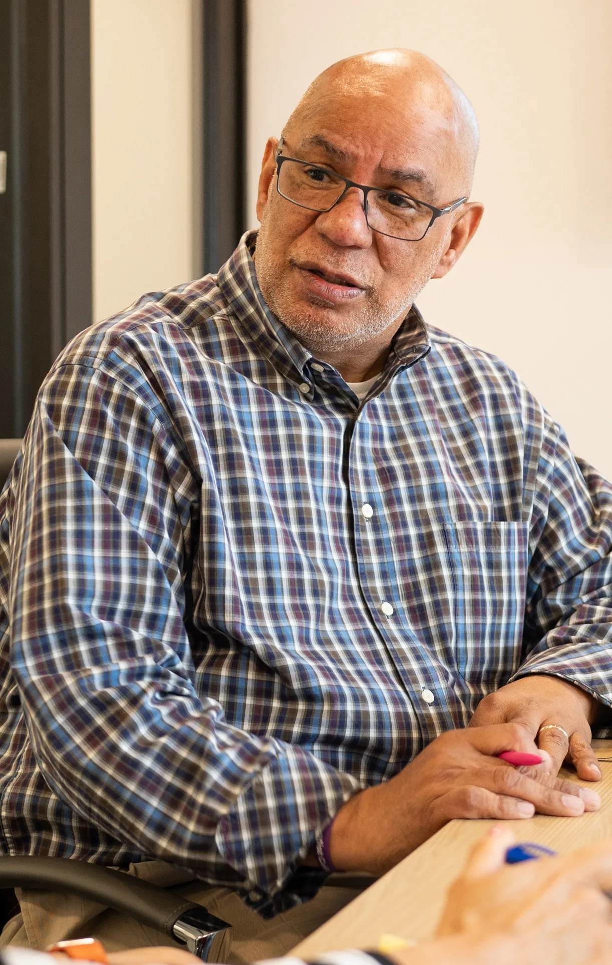 Mature SCSEP participant receiving career counseling from a Palmetto Goodwill Success Coach, focused on career change programs for adults 50 and over.